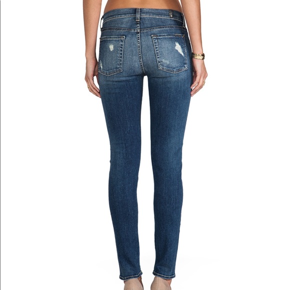 7FAM, Slim Cigarette in Destroyed Rue De Lille, 26 - Picture 2 of 8